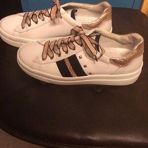 Womens NeroGiardini tennis shoes